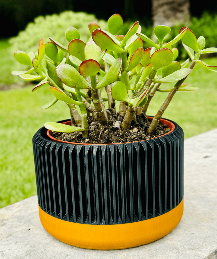 Art Deco Inspired Planter - Gold & Black - Garden Gadgets -