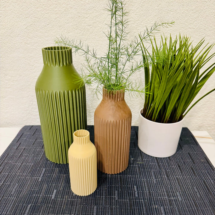 Decorative Textured Bottle Vases – Elegant and Functional