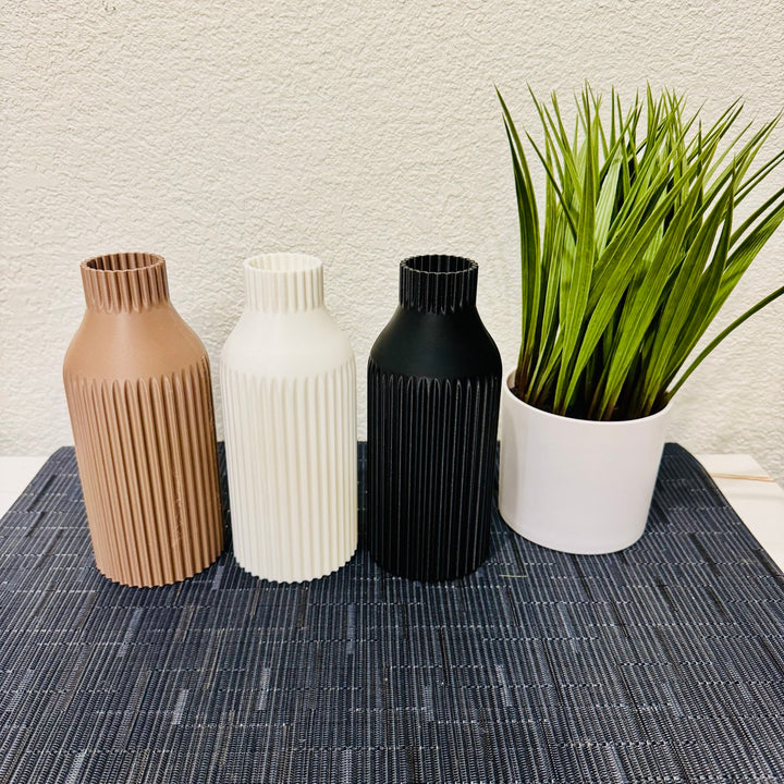 Decorative Textured Bottle Vases – Elegant and Functional